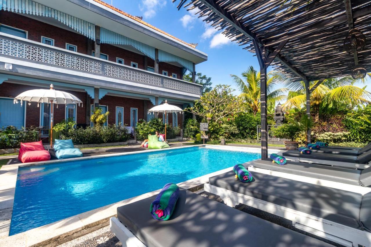 D-Anyar Stay And Surf Canggu Eksteriør bilde