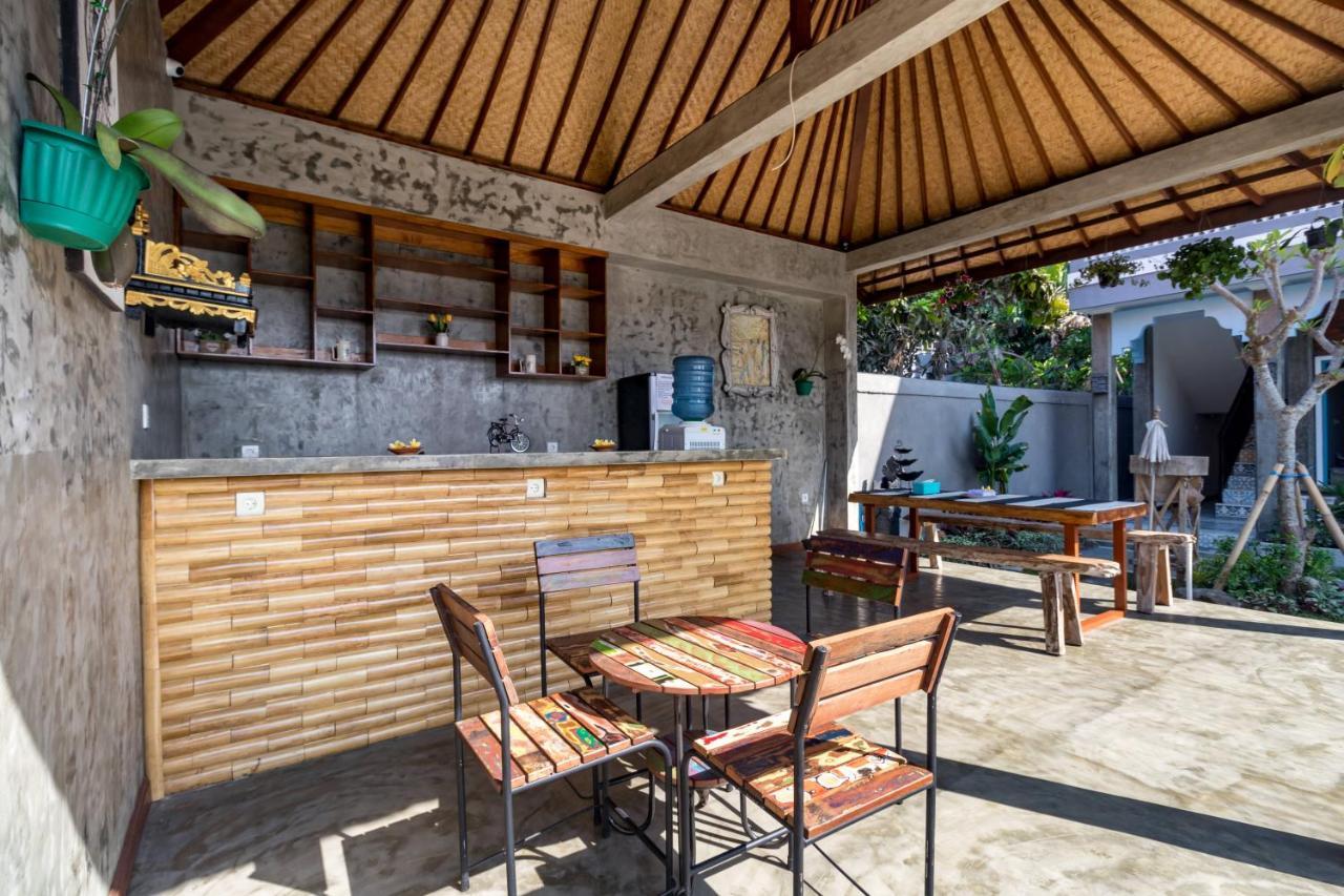 D-Anyar Stay And Surf Canggu Eksteriør bilde